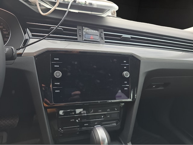 Volkswagen Passat 1.5 TSI Business Variant