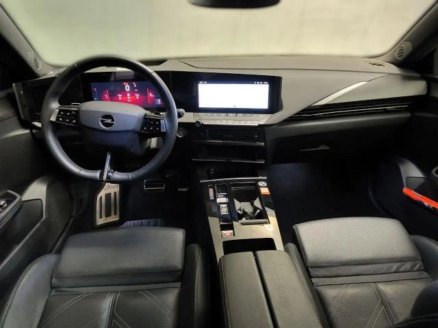 Opel Astra Sports Tourer Ultimate