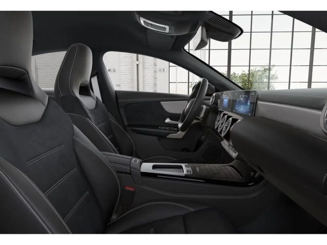 Mercedes-Benz CLA 200 AMG Line Coupé Guard