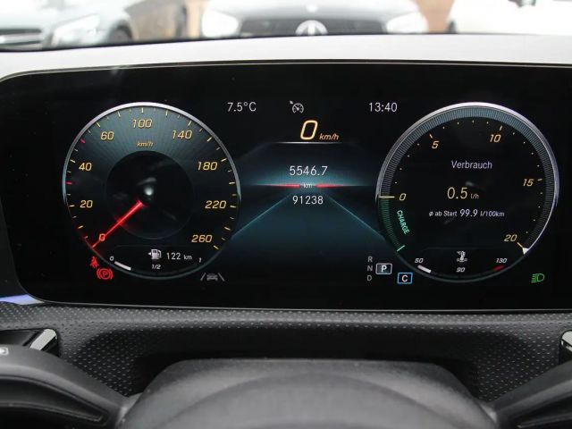 Mercedes-Benz CLA 200 AMG Line