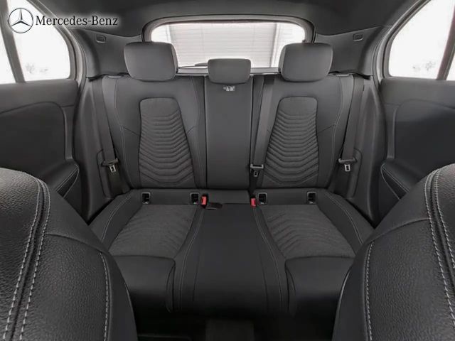 Mercedes-Benz A 200 Hatchback Progressive