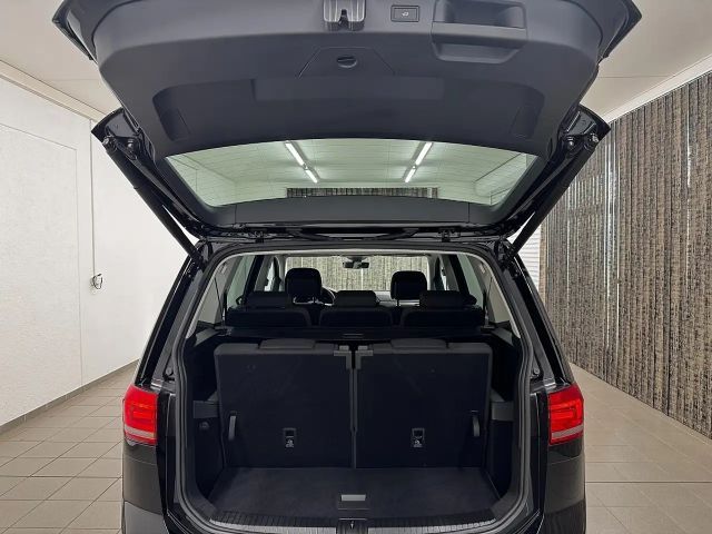 Volkswagen Touran ACT DSG Life