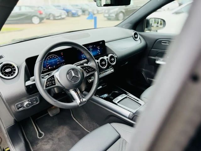 Mercedes-Benz GLA 200 GLA 200 d Progressive