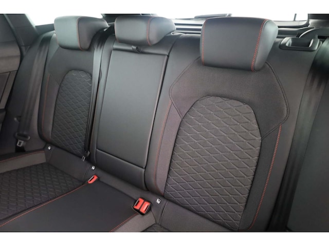 Seat Leon 2.0 TDI FR-lijn Sportstourer