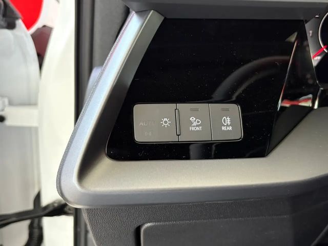 Audi A3 30 TDI Sedan