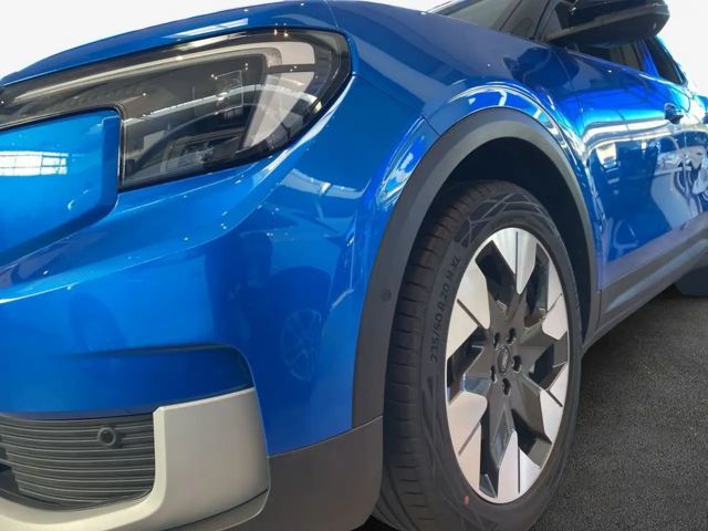 Ford Explorer Extended range RWD