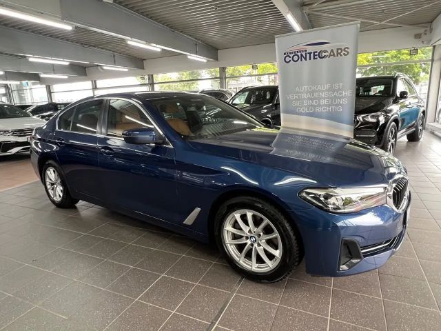 BMW 520 520d Sedan