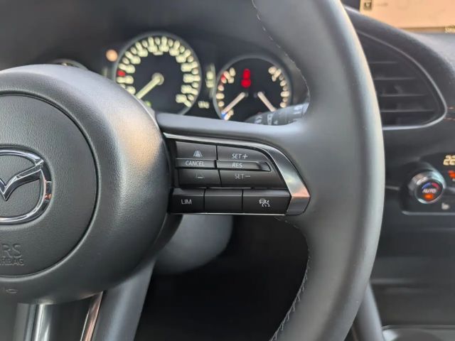 Mazda 3 2.5 G140 NAGISA