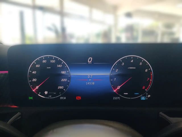 Mercedes-Benz A 180 Hatchback Progressive