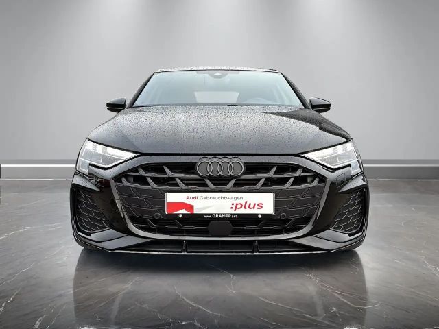 Audi A3 35 TFSI S-Line S-Tronic Sedan