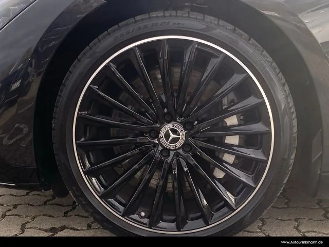 Mercedes-Benz EQE 4MATIC 500 AMG Line Sedan