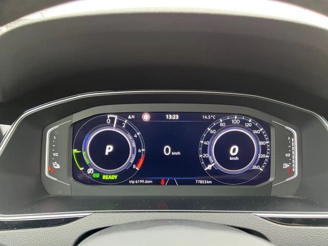 Volkswagen Passat DSG GTE Variant