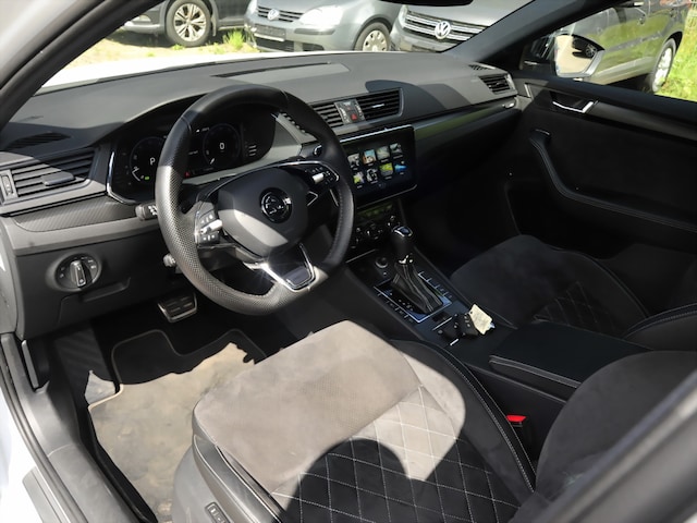 Skoda Superb 2.0 TDI Combi