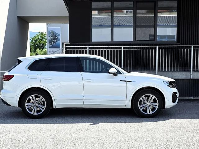 Volkswagen Touareg 4Motion R-Line