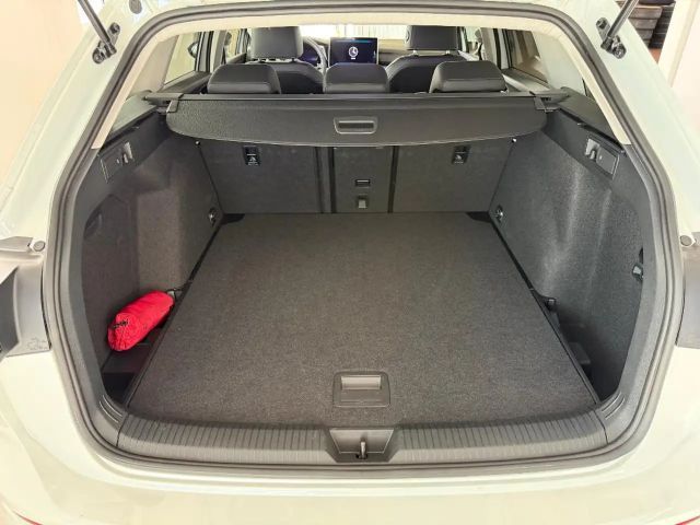 Volkswagen Golf 2.0 TDI DSG Variant