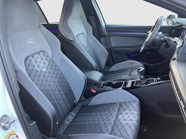 Volkswagen Golf 1.5 TSI Golf VIII R-Line