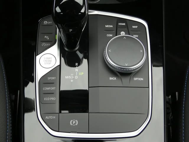 BMW 118 118d M-Sport Sedan