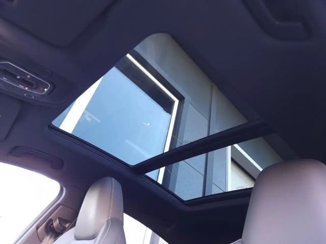 Audi e-tron Quattro S-Line