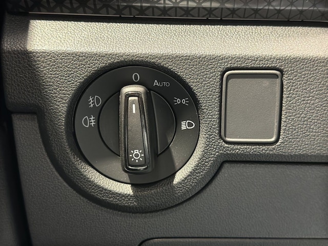 Volkswagen T-Cross T-CROSS 1.0  StyleB 081 TSID7F