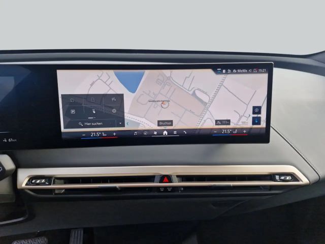 BMW iX xDrive40
