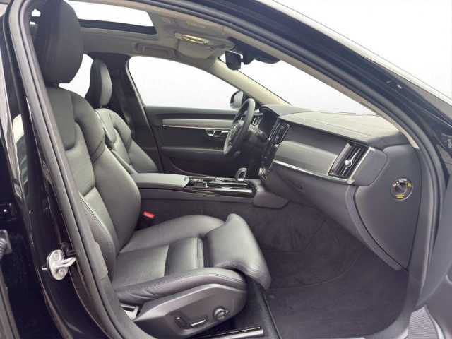 Volvo V90 AWD Dark Ultimate