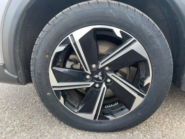 Mitsubishi Eclipse Cross 4WD PHEV