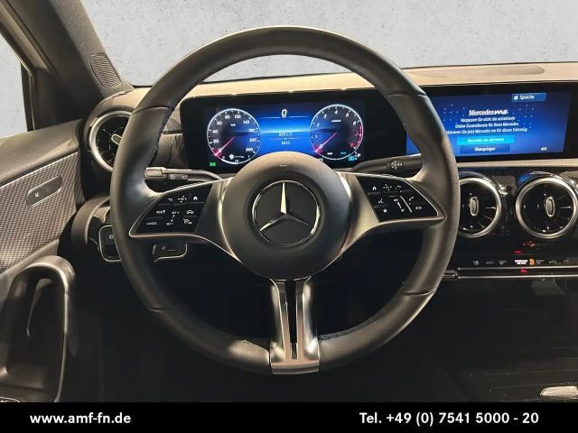 Mercedes-Benz A 200 Progressive
