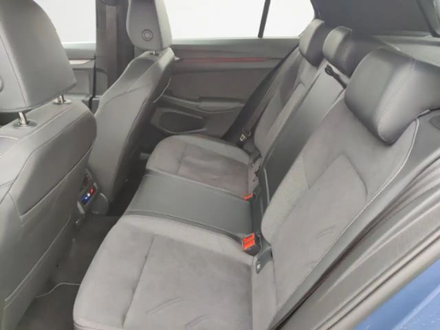 Volkswagen Golf DSG Golf VIII Style