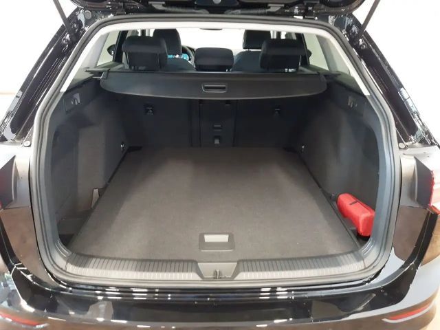 Volkswagen Golf 1.5 eTSI DSG Style Variant