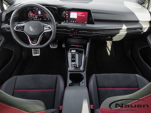 Volkswagen Golf 2.0 TSI GTI