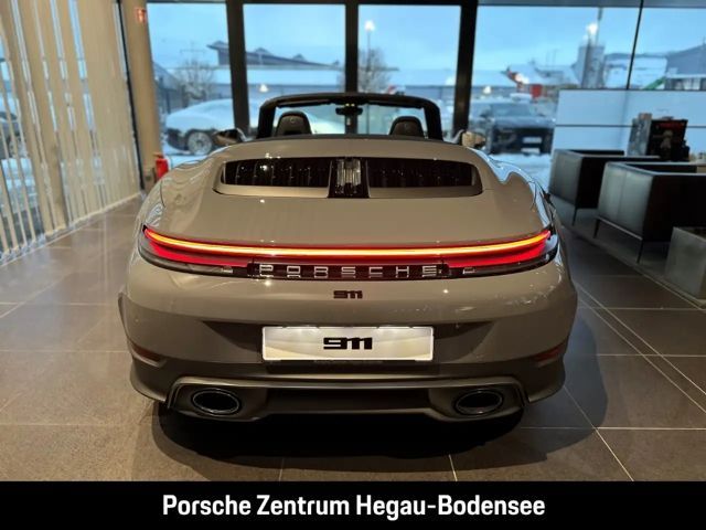 Porsche 992 Cabrio Carrera