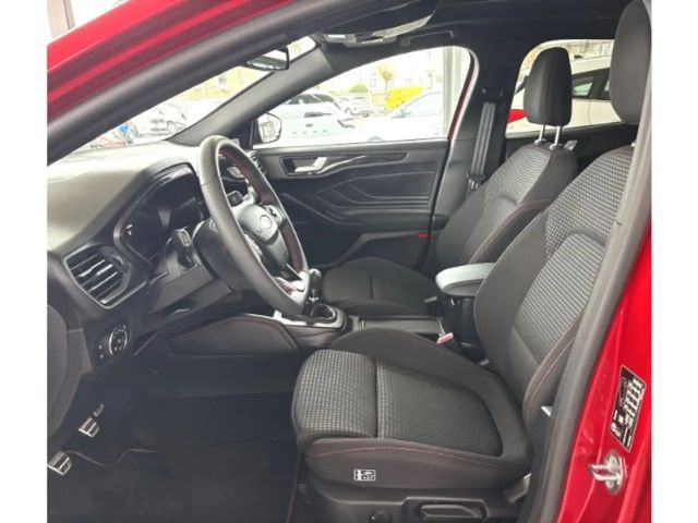 Ford Focus EcoBoost ST Line Wagon