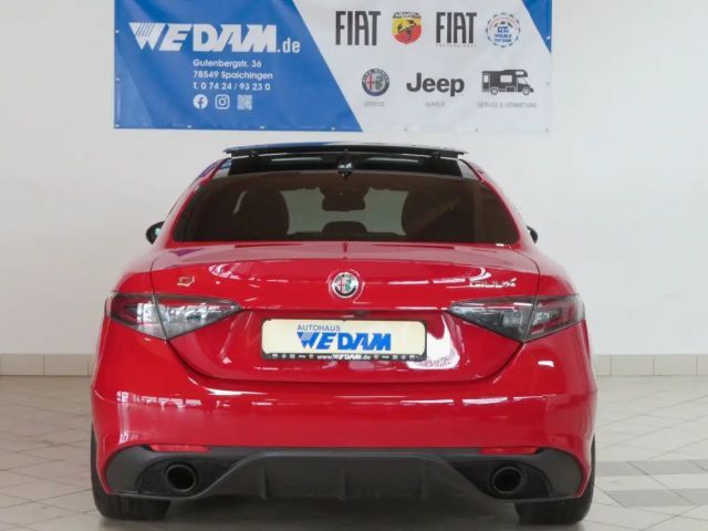 Alfa Romeo Giulia Q4