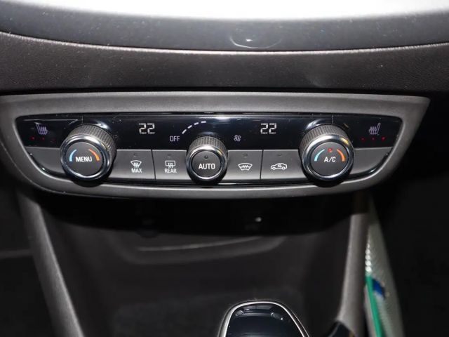 Opel Crossland X 1.2 Turbo Elegance