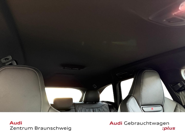 Audi A6 Avant Quattro S-Tronic