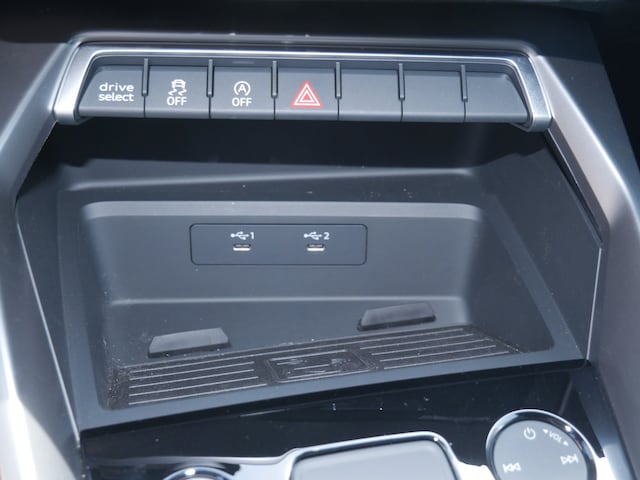 Audi S3 Quattro S-Tronic Sedan