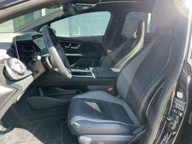 Mercedes-Benz EQE 300 Sedan