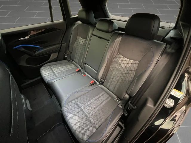 Volkswagen Tiguan 1.5 eTSI DSG R-Line