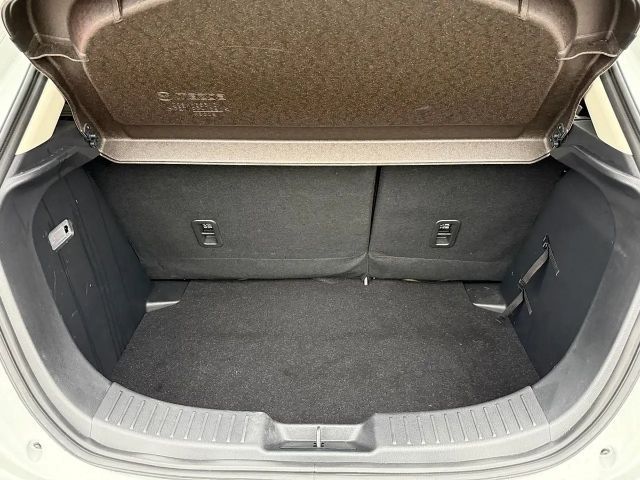 Mazda 2 Homura SkyActiv e-Skyactiv