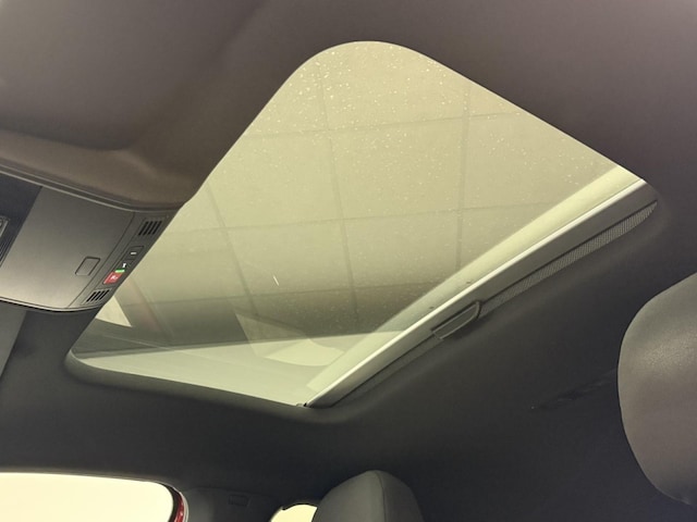 Volkswagen Taigo 1.5 TSI DSG R-Line