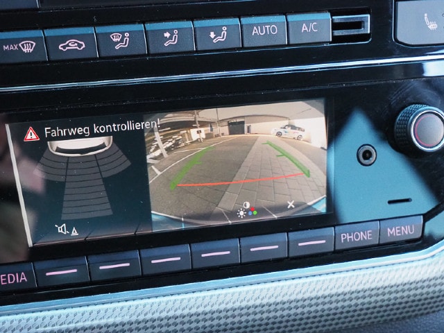 Volkswagen e-up! Plus Style