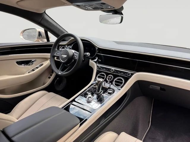 Bentley Continental GT Hybrid V8