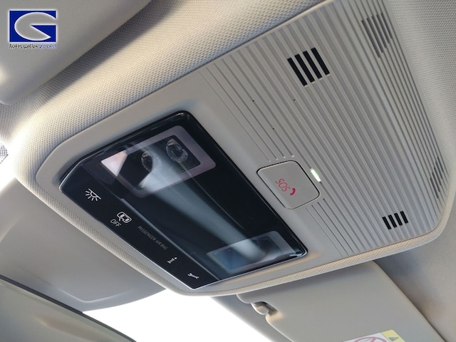 Volkswagen Golf Life Variant