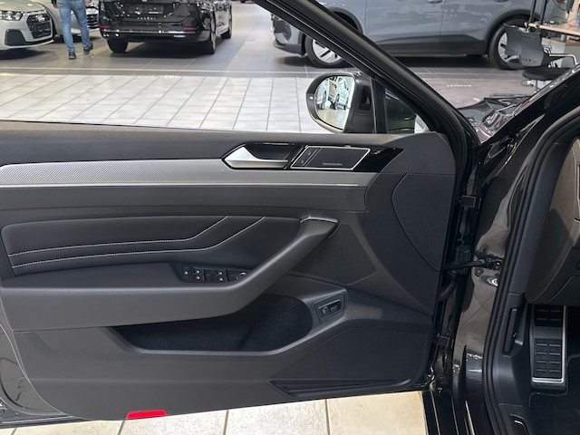 Volkswagen Passat 2.0 TDI R-Line Variant