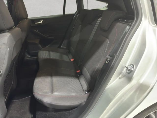 Ford Focus EcoBoost ST Line Wagon