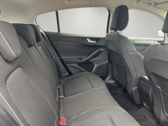 Ford Focus Limited Titanium