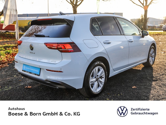 Volkswagen Golf 1.5 eTSI DSG