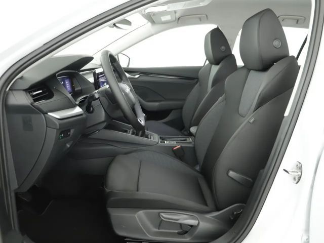 Skoda Octavia Essence TSI