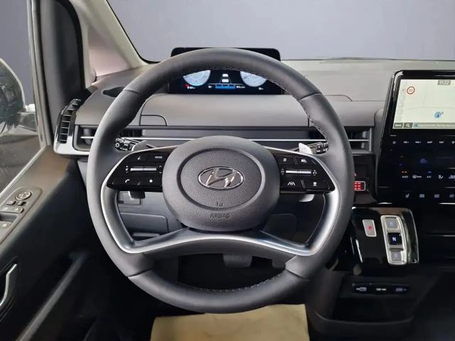Hyundai Staria Trend