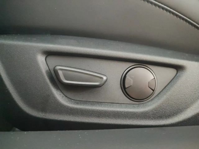 Ford Mustang Fastback GT 5.0 V8